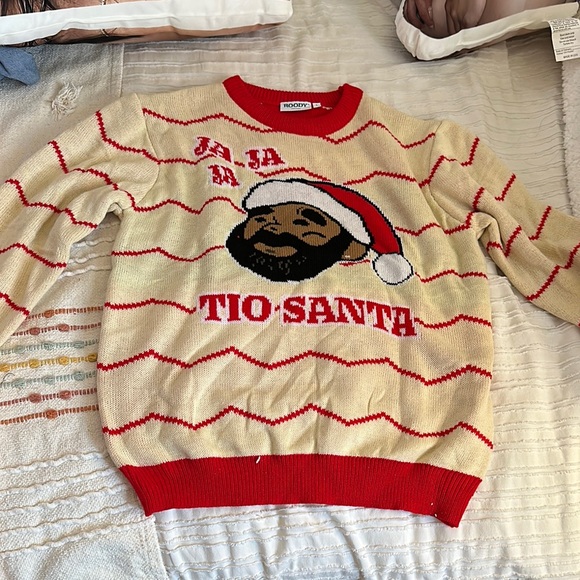 Festive Cream and Red Crewneck Sweater - Picture 1 of 9